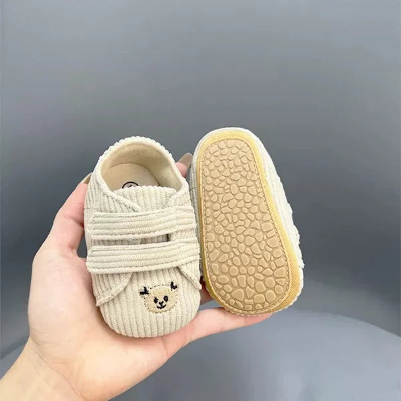 Boys and Girls Panda Sports Baby Shoes from 0 to 18 Months