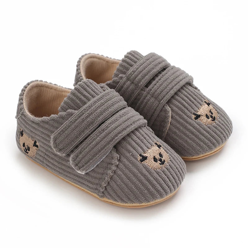 Boys and Girls Panda Sports Baby Shoes from 0 to 18 Months