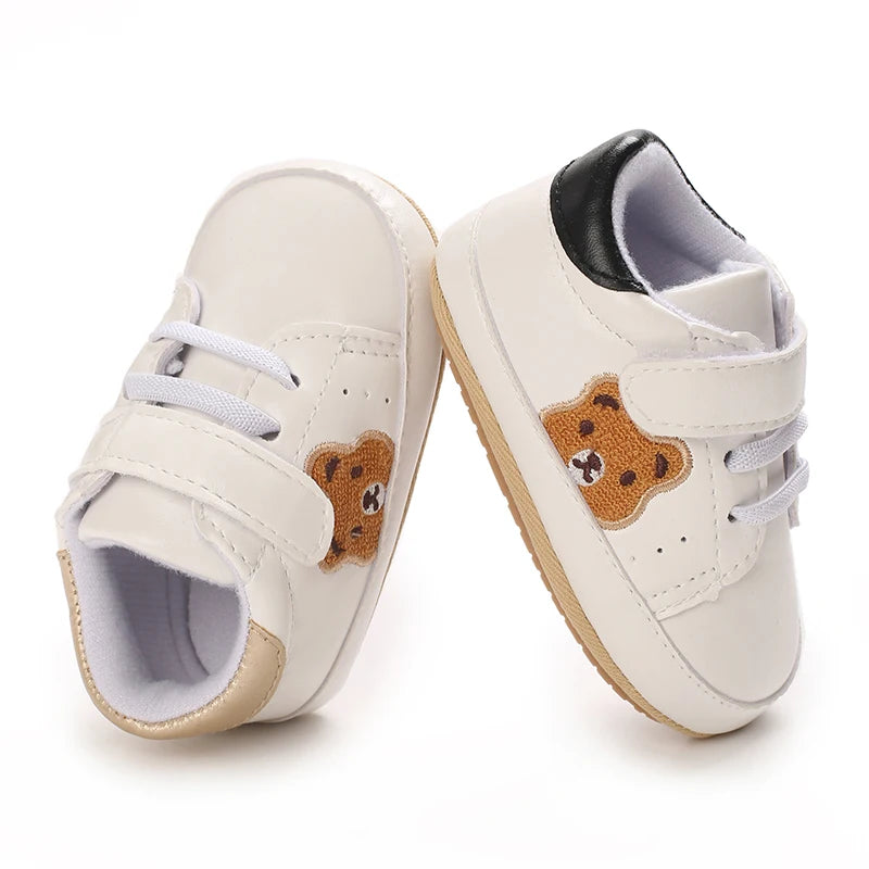 Boys and Girls Panda Sports Baby Shoes from 0 to 18 Months