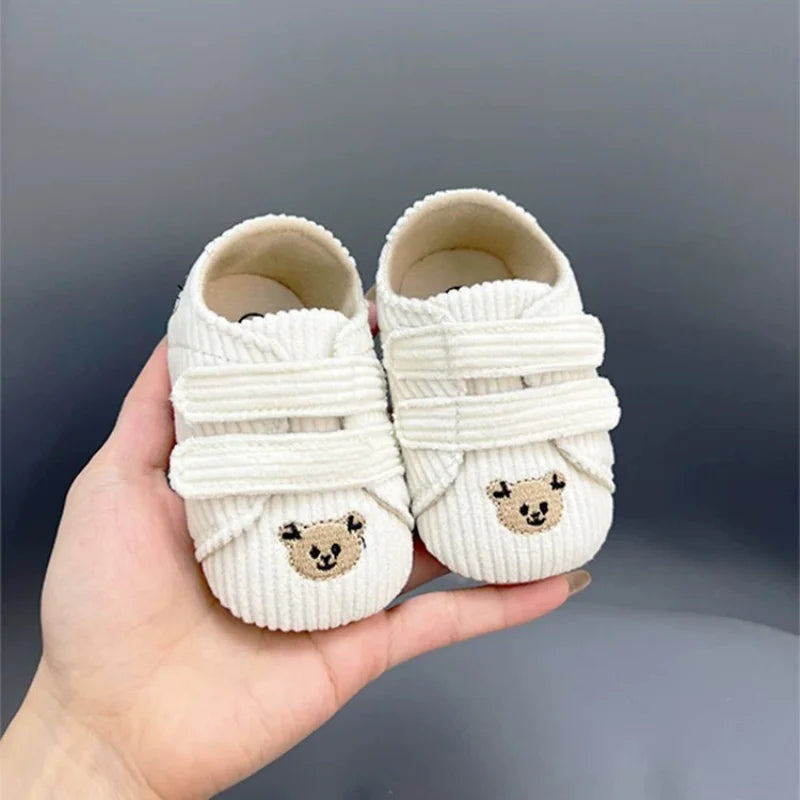 Boys and Girls Panda Sports Baby Shoes from 0 to 18 Months